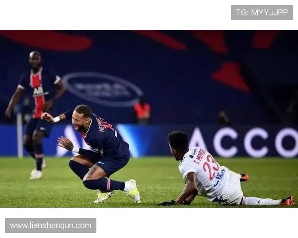 意甲球队做客德甲球队：意甲客队挑战德甲主场