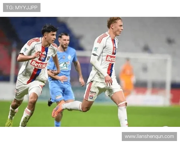 法甲摩纳哥与里昂比赛回顾：摩纳哥与里昂的经典对决