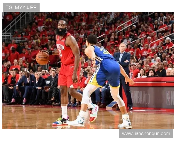 火媒报道KD独得35分火箭其他首发年轻核心及自家选秀球员合力仅得42分